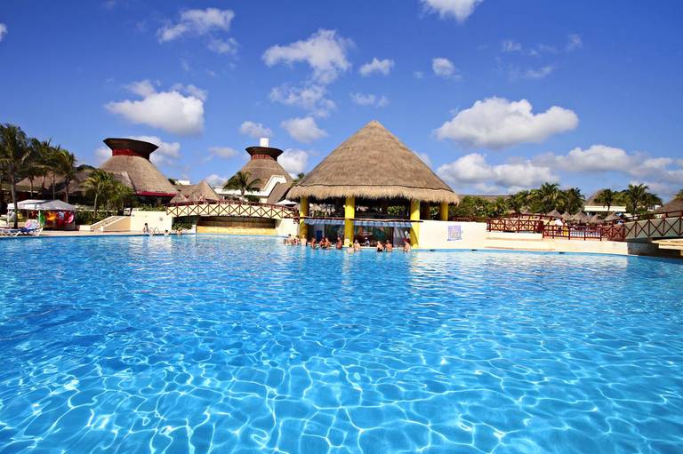 Bahia Principe Vacation Rentals - Quetzal Two-Bedroom Penthouses
