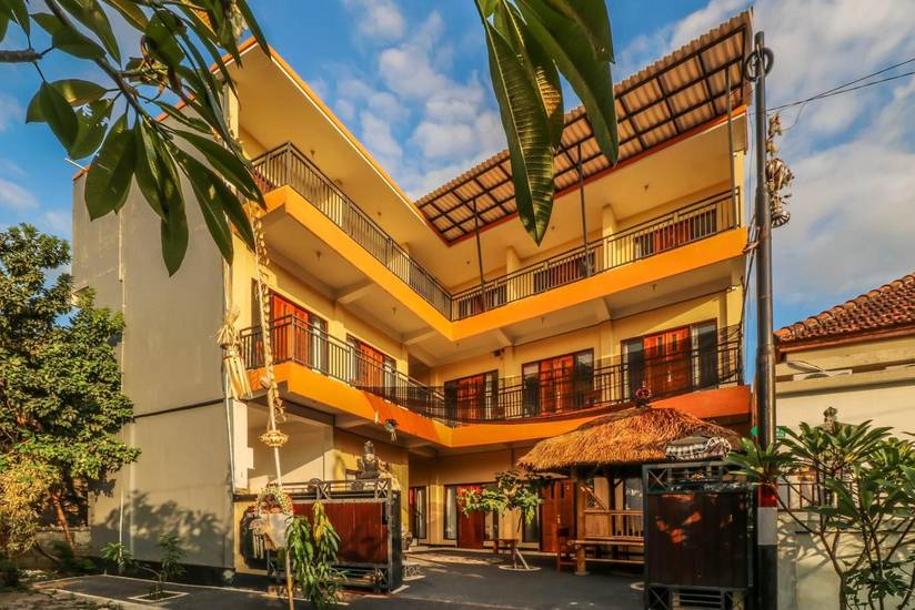 Yandra Guest House 2* Индонезия, Кута