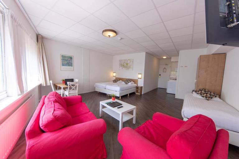 Joops City Centre Hotel