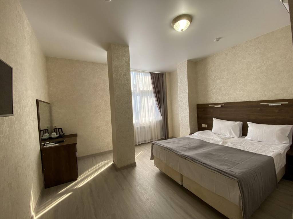 Маро отель 2*