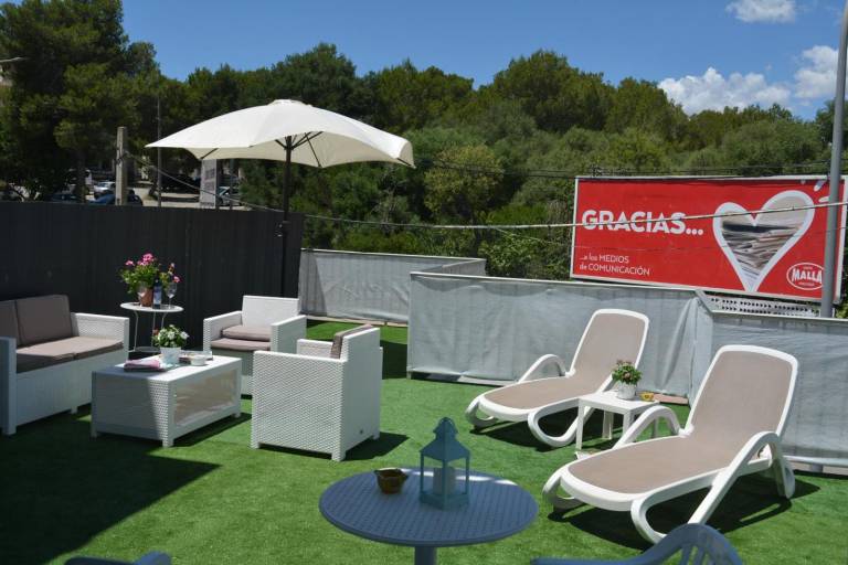 Aparthotel Es Nautico Suites