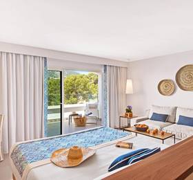 Bahia Camp de Mar Suites в Майорке
