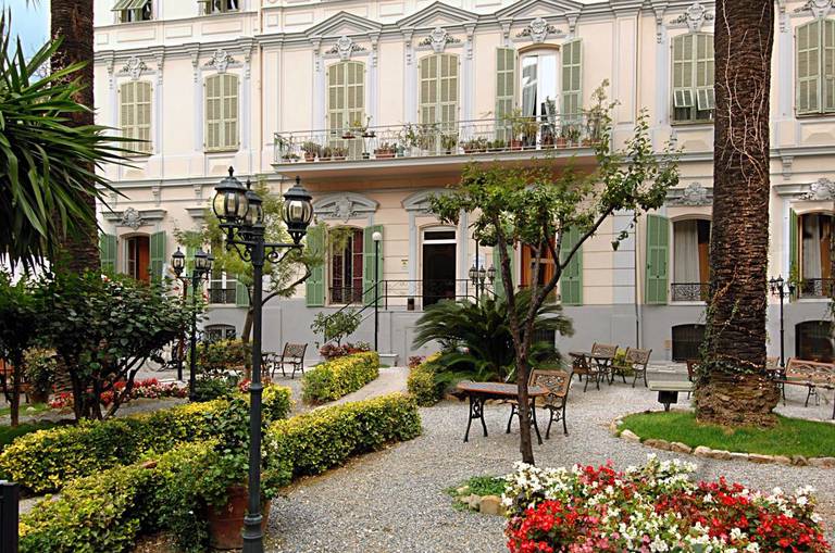 Hotel Alexander