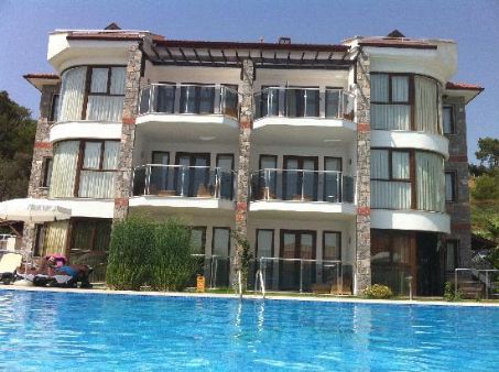 St. Nicholas Heights Deluxe Suite Hotel& Spa