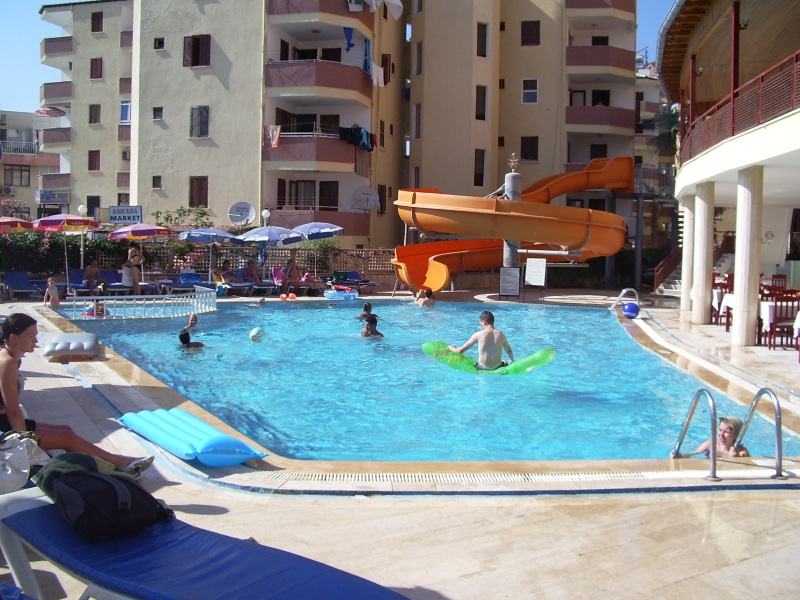 Doris Aytur 3*