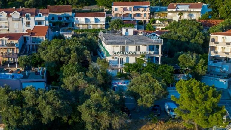 Sumet Apartmani i Restoran