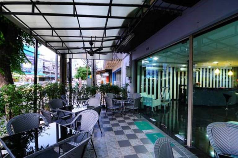 Passport Inn & Suites Chaplin