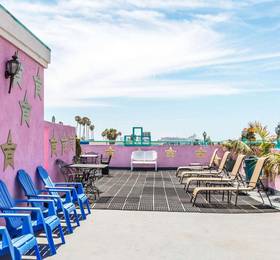 Отдых в Days Inn by Wyndham Hollywood Near Universal Studios - США, Лос-Анджелес
