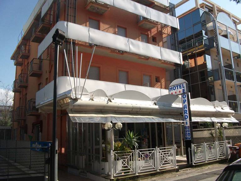Leopardi Hotel