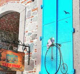 Bergama Tas Konak в Измире