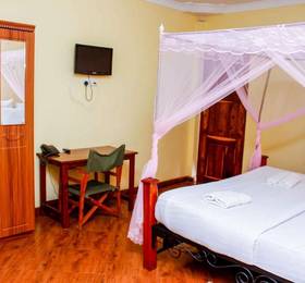 Bright Star Hotel в Аруше