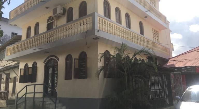Funguni Palace Hotel