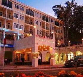 Altingol Hotel в Испарте