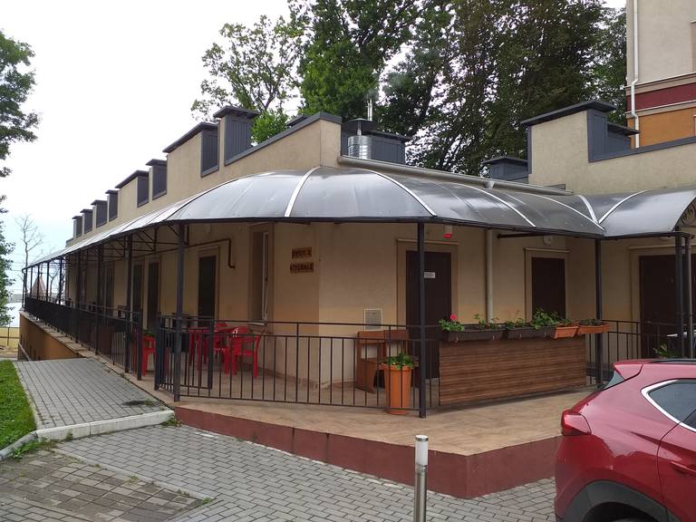 Гостиница Круиз (Cruise Hotel & Cafe)