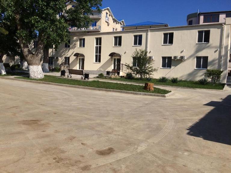 Дионисий отель