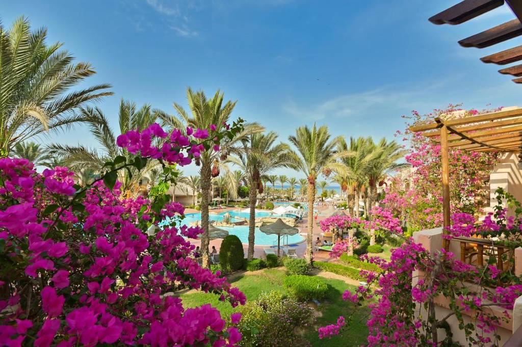 Dream Lagoon & Aqua Park Resort 4*
