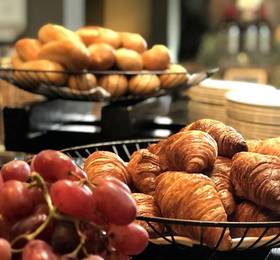 Fletcher Wellness-Hotel Leiden в Лейдене