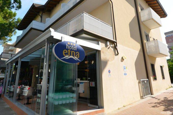 Hotel Etna 3* Италия, Линьяно