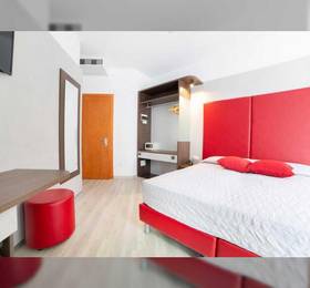 Hotel All'Orologio, Caorle в Каорле