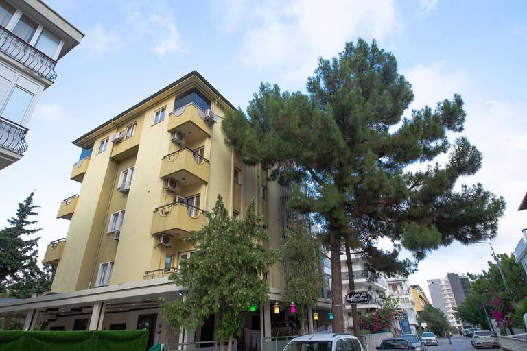 Akcahan Hotel