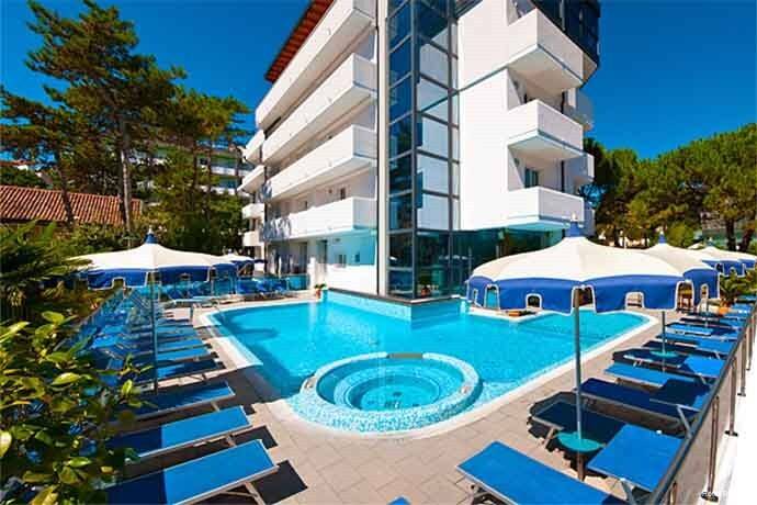 Hotel Bellevue 4* Италия, Линьяно