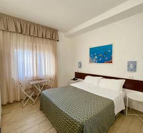 Hotel La Bussola в Анцио