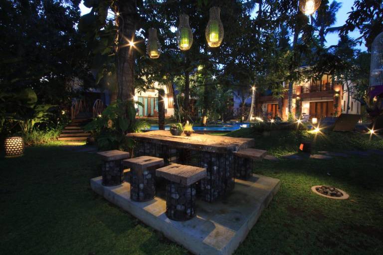 Green Bird Villa