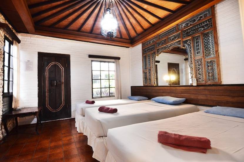 Hotel Prawita 1* Индонезия, Кута