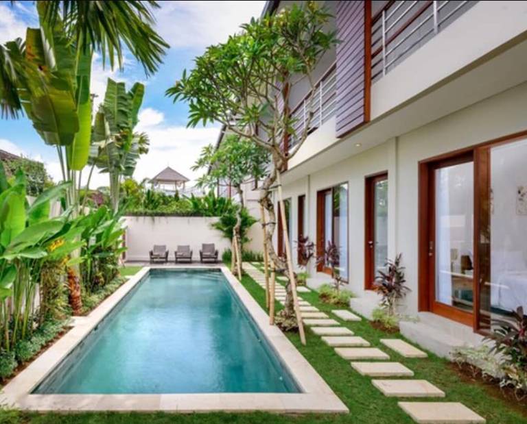 Echo Beach Villa