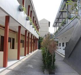 Rabasta Beach Resort Kuta в Куте