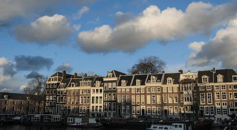 Urban Apartments Gerard Dou