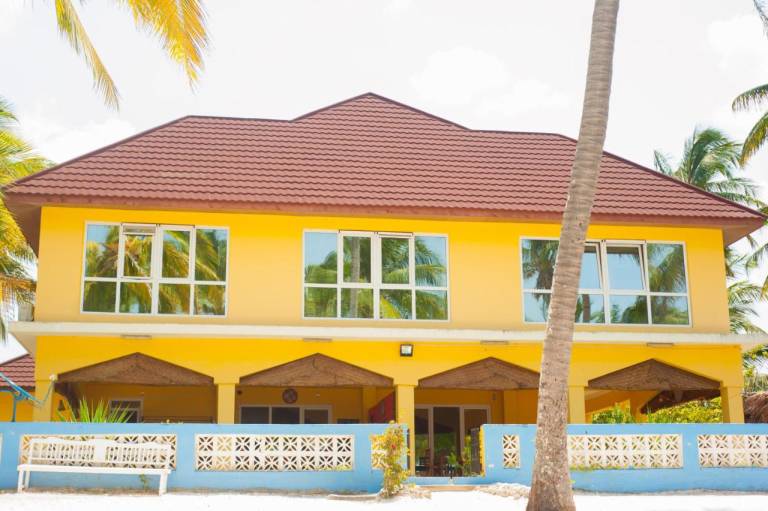 Bwejuu Beach Palm Villa