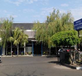 Senen Indah в Джакарте