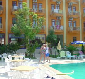 Celik Inn Hotel  (ex. Larissa Hotel) в Кемере