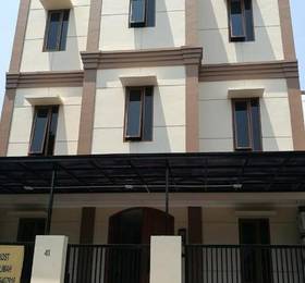 OYO Life 2594 Kost Azarina Syariah в Джакарте