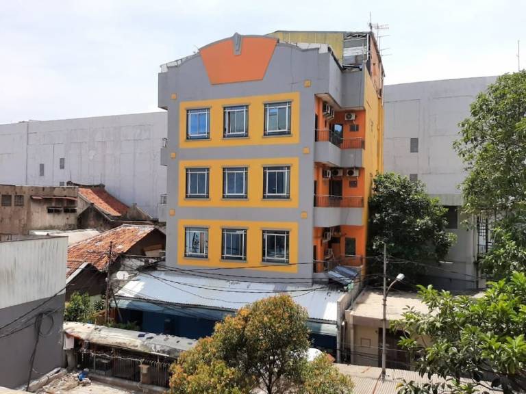 Kartini Residence