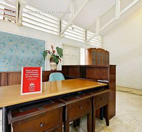 ZEN Rooms Mampang Prapatan в Джакарте