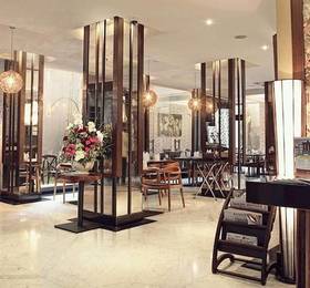 Sotis Hotel в Джакарте
