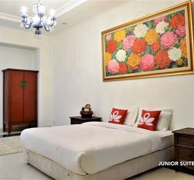Туры в ZEN Rooms Chic Home Kemang в Индонезии