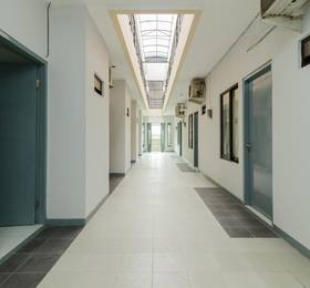Туры в RedDoorz Syariah near Pondok Indah Mall 3 в Индонезии