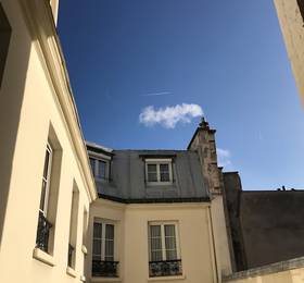 Hotel Pas De Calais в Париже