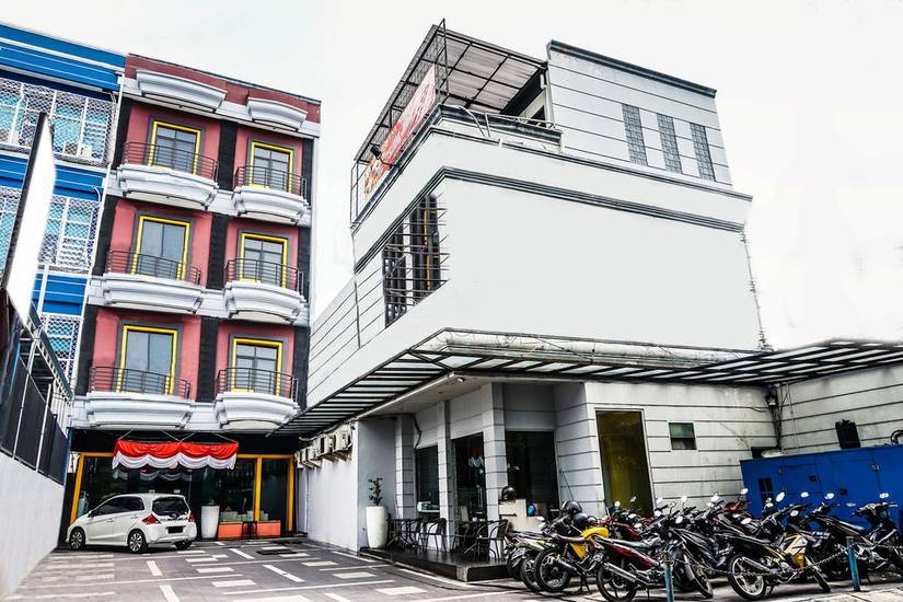 Belvena Hotel 2* Индонезия, Джакарта