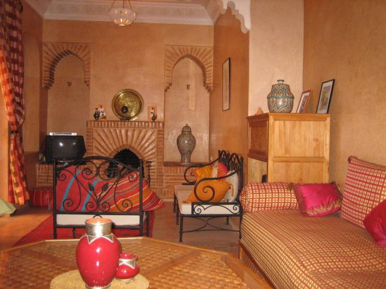 Riad Ella