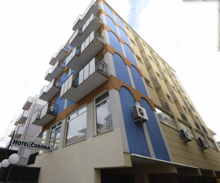 Hotel Corona