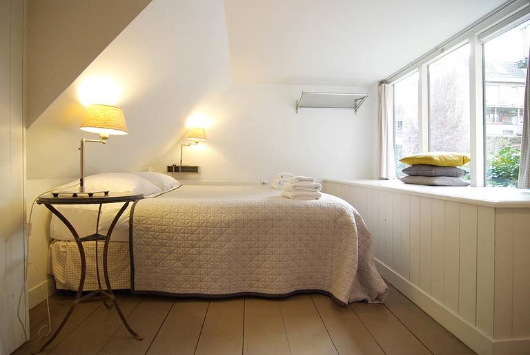 Central Jordaan Apartment Canal District
