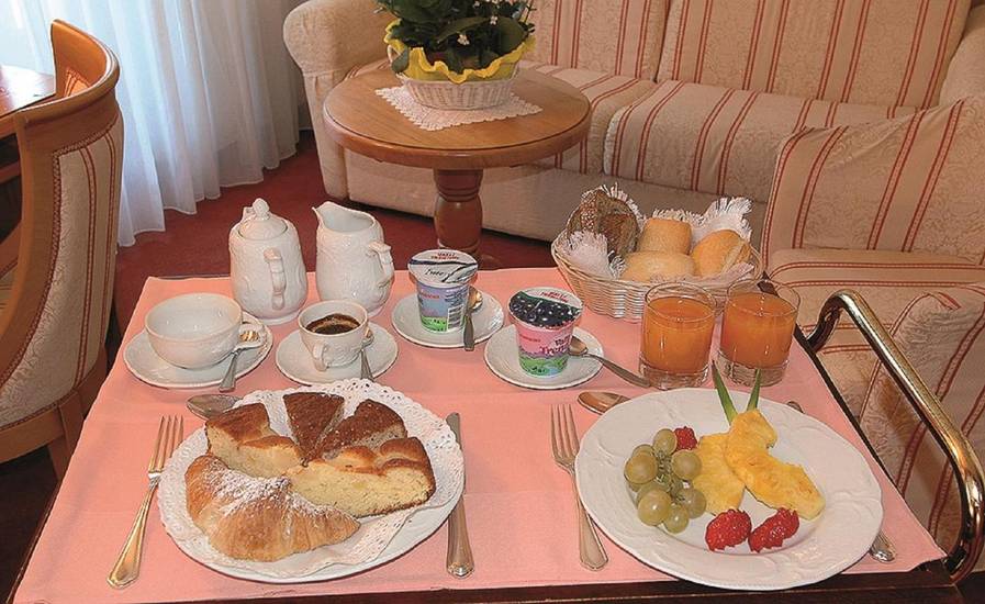 Hotel Lorenzetti, Madonna Di Campiglio 4* Италия, Мадонна ди Кампильо