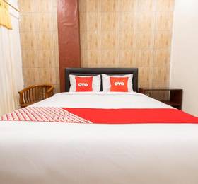 OYO 1695 Royal Senggigi Hotel в о-ве Ломбок
