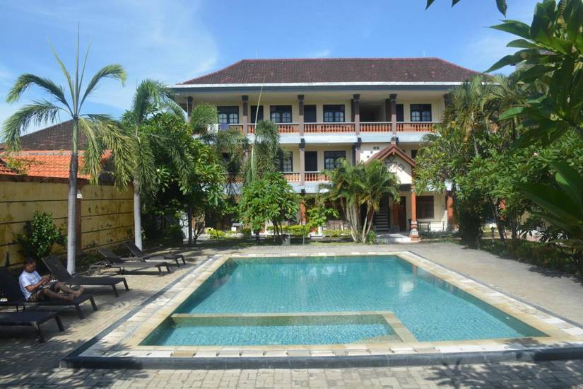 Beneyasa Beach Inn I 2* Индонезия, Кута