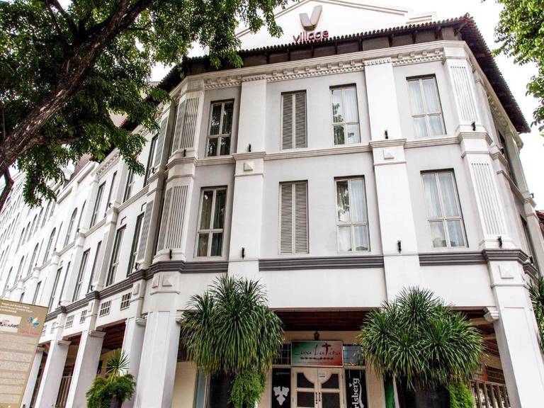 Village Hotel Albert Court by Far East Hospitality