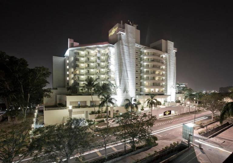 Dorsett Grand Labuan